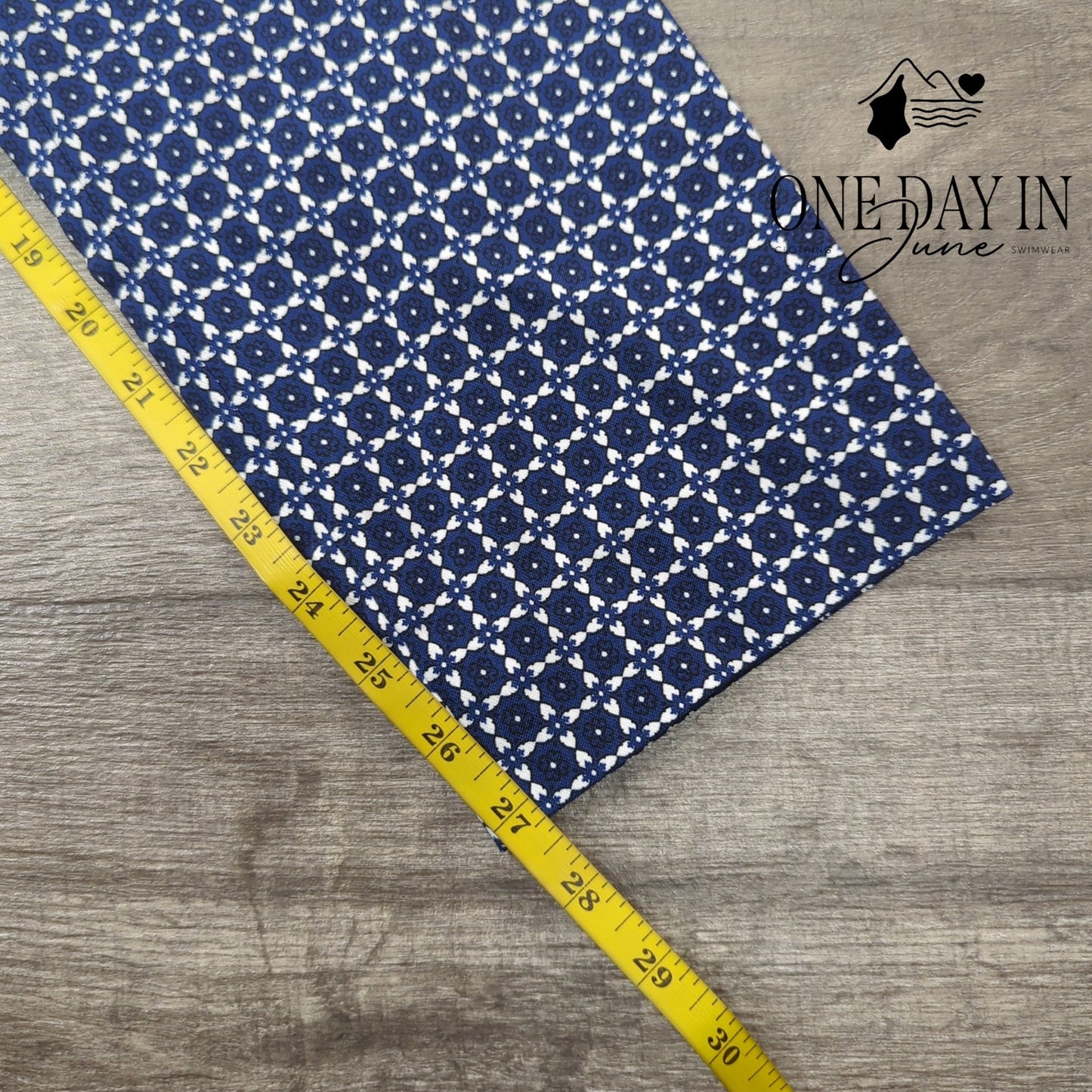 Erica Taylor Pull On Ankle Pants Size M