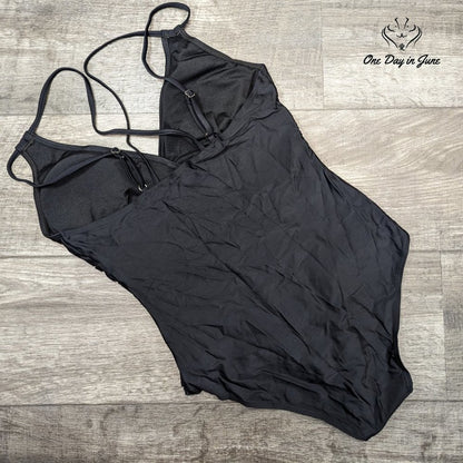 Seamaid V Neck Cross Back One Piece Swimsuit Size M