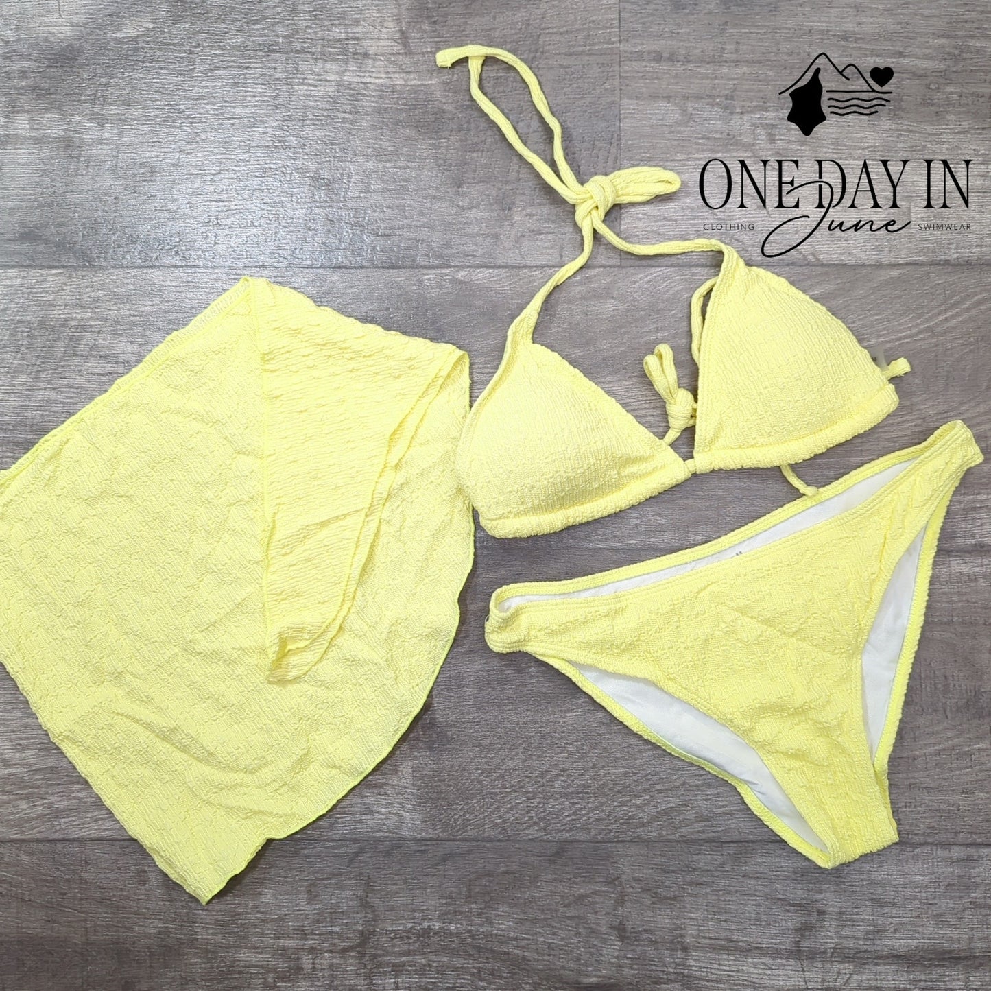 Aleumdr Textured Triangle 3 Piece Bikini Swimsuit Size M