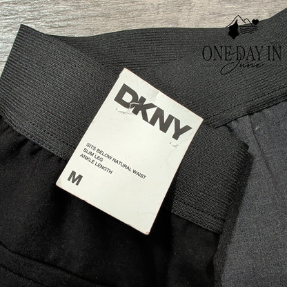 DKNY Slim Leg Ankle Length Pants Size M