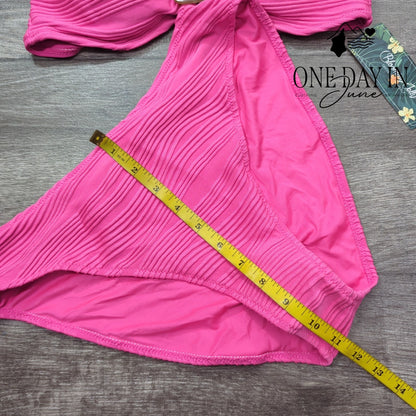 Blooming Jelly Textured Halter Bikini Swimsuit Size L
