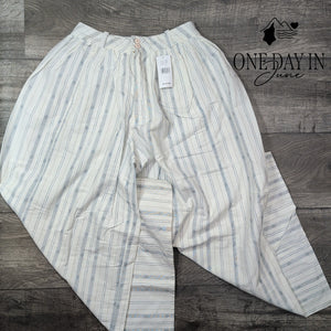 AG Adriano Goldschmied Hadley High Rise Pleated Culotte Pants NWT Size 4 (27)