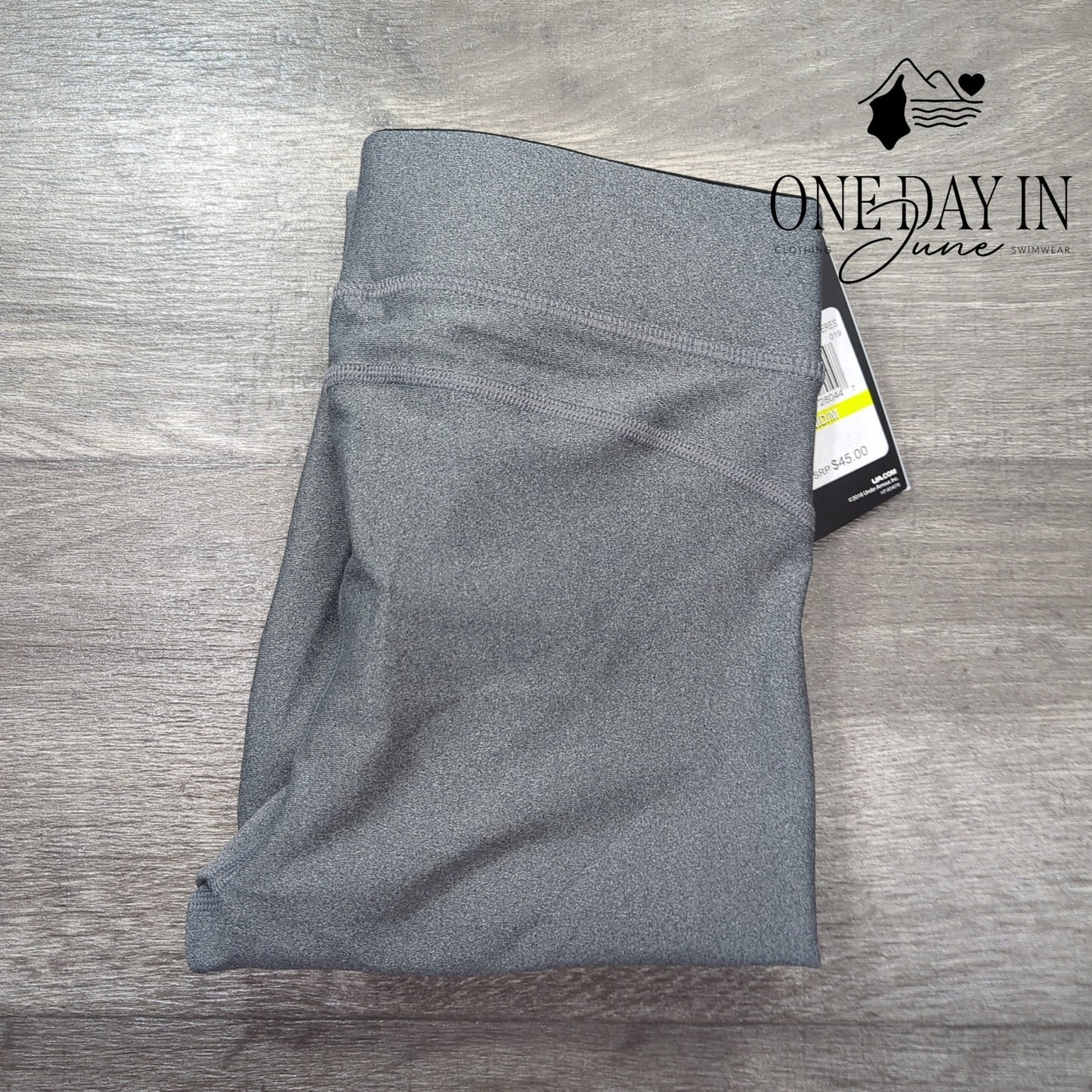 Under Armour Cropped Leggings Size M
