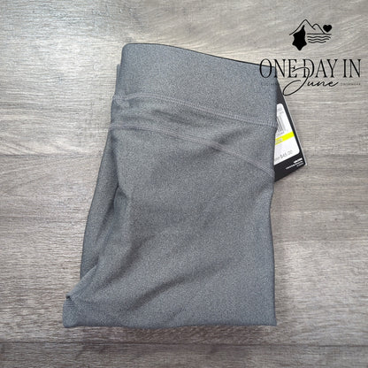 Under Armour Cropped Leggings Size M