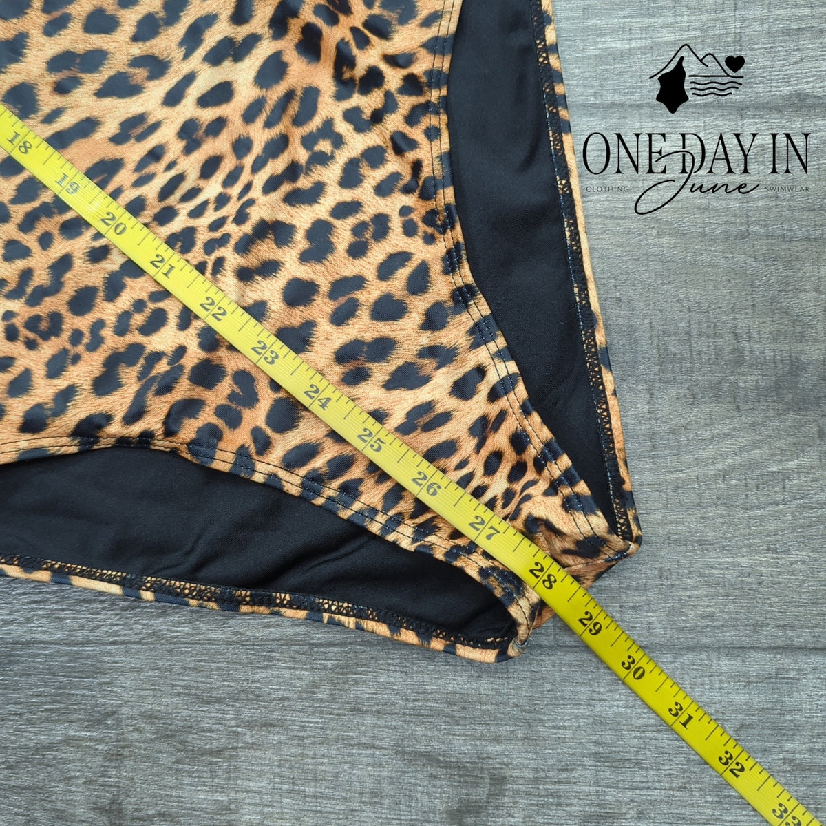 Adisputent Leopard Print One Piece Swimsuit Animal Print Scoop Neck Size L