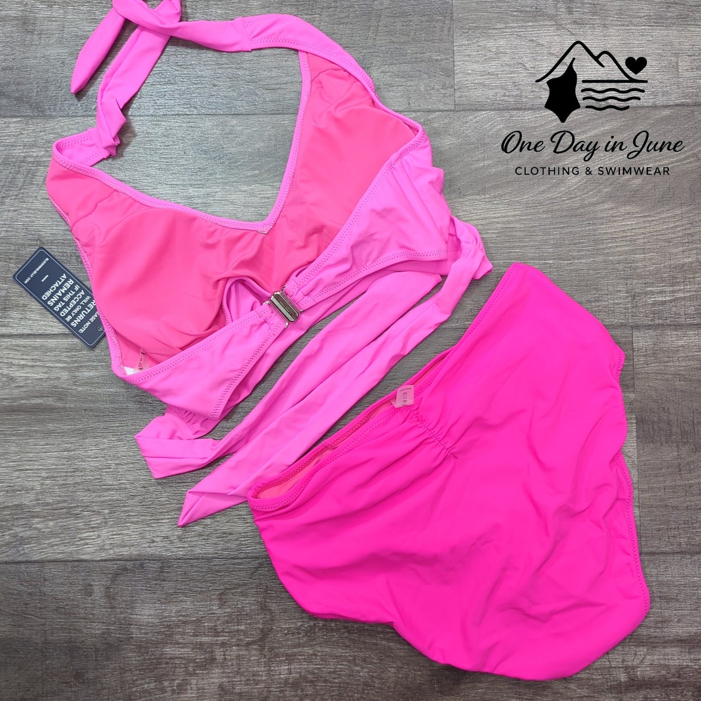 Blooming Jelly Halter Cross Front Wrap Ruched Bikini Swimsuit Size M