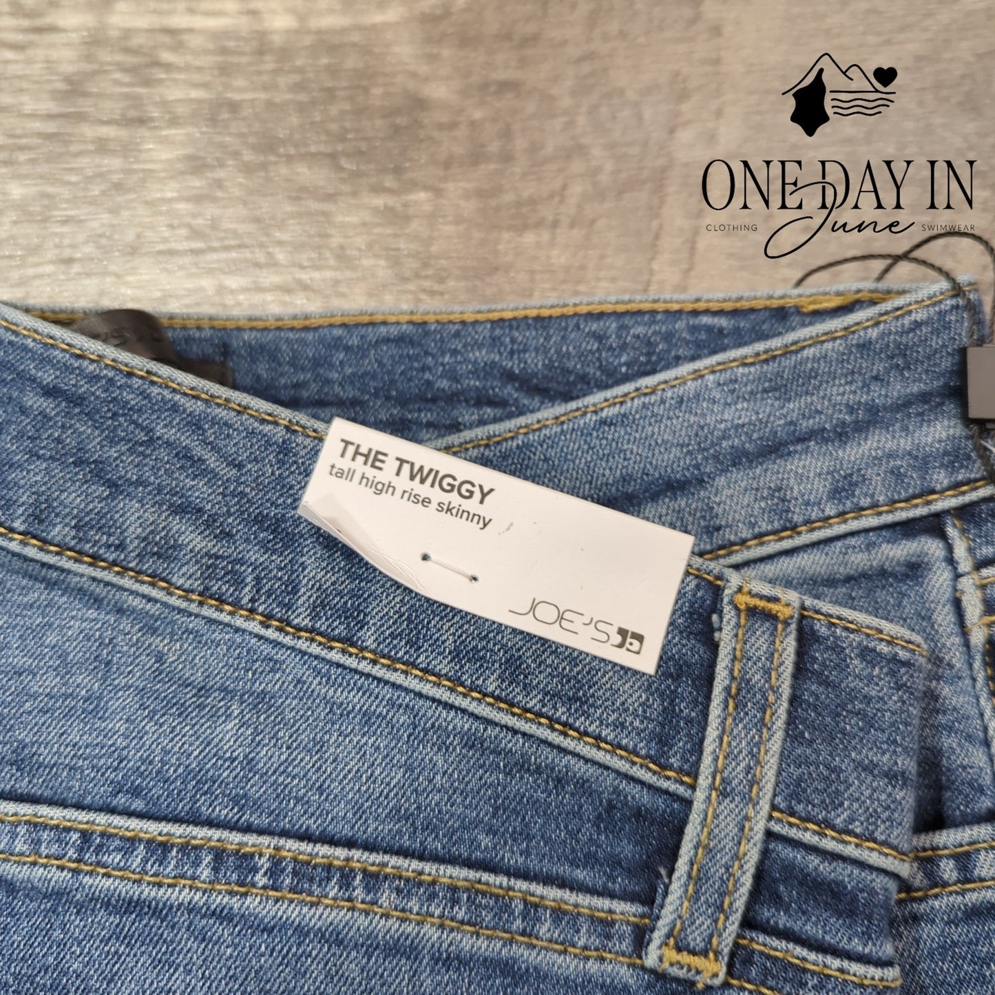 Joe's Jeans The Twiggy Tall High Rise Skinny Jeans Size 30 (10T)