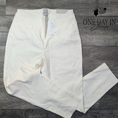 Chico's So Slimming Brigitte Slim Leg Crop Pants White NWT Size Chico's 1.5 (10)