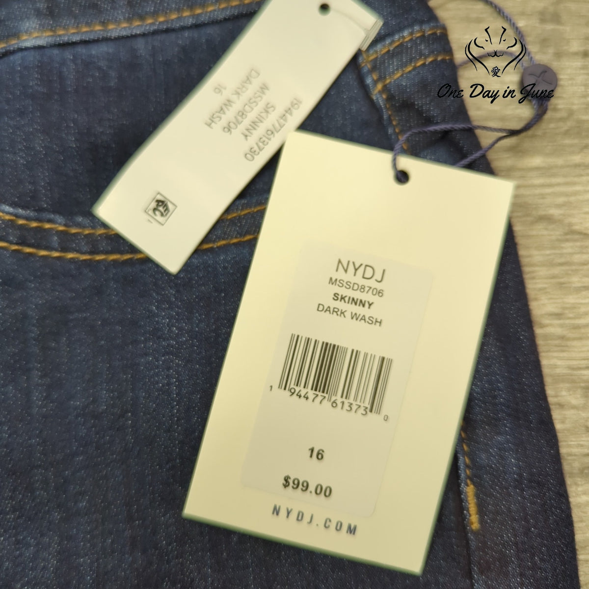 Not Your Daughter's Jeans Skinny Jeans Dark Wash Lift Tuck Stretch NWT Size 16
