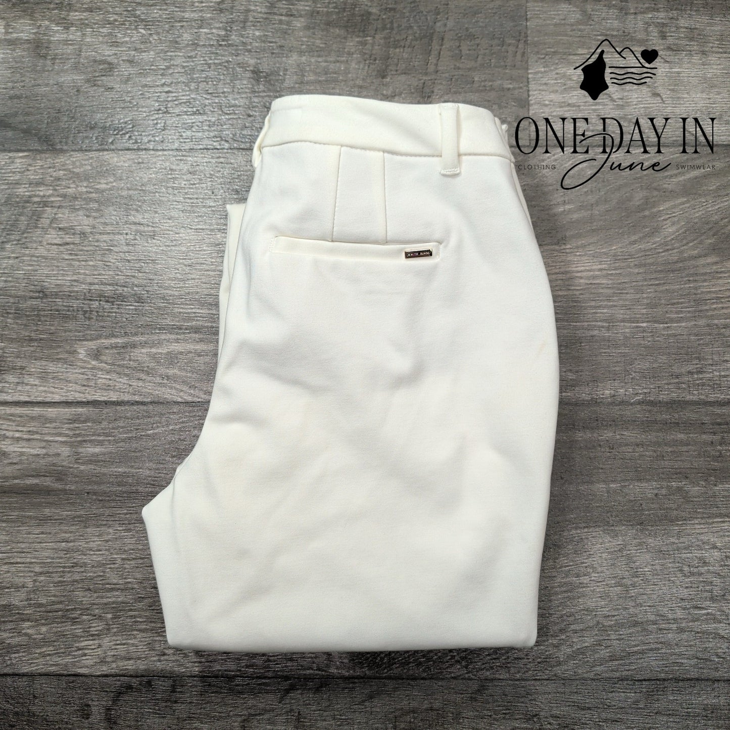 White House Black Market The Slim Boot Pants Size 6