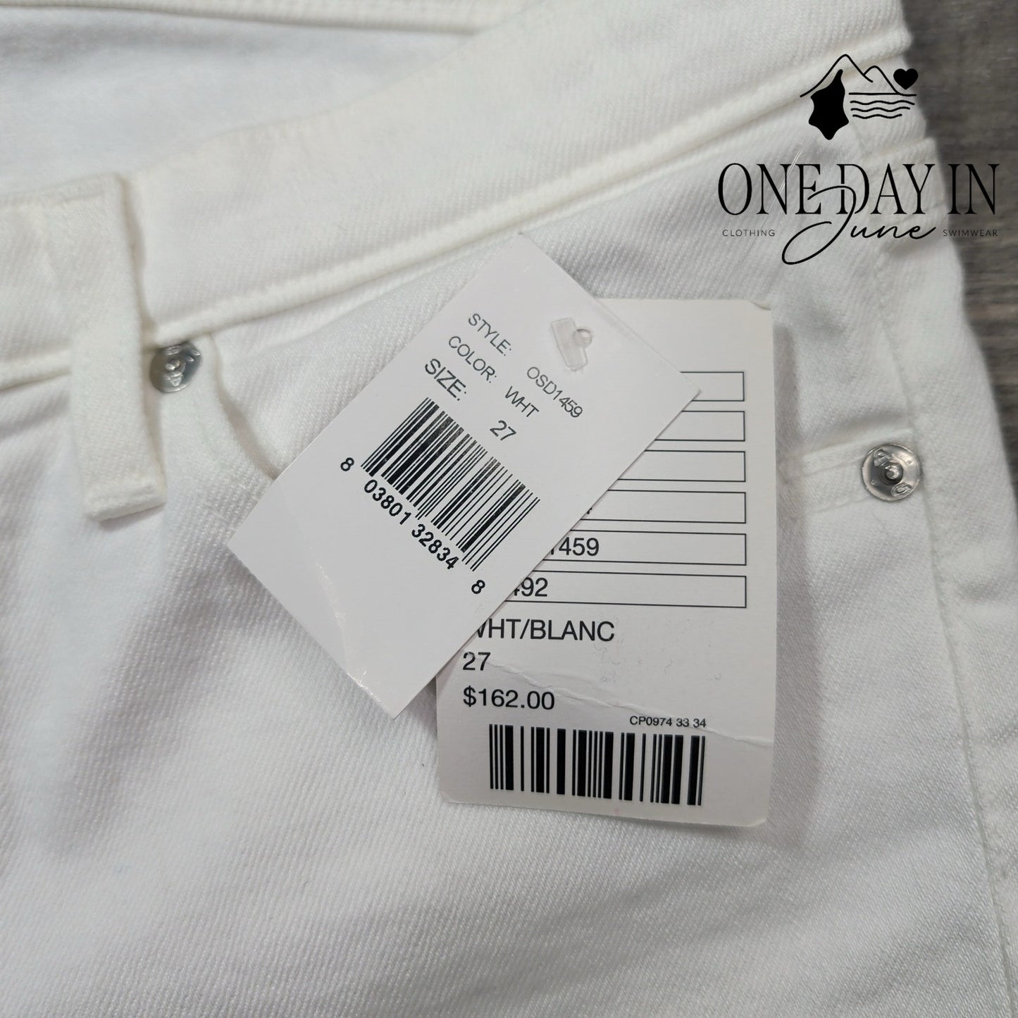 AG Adriano Goldschmied Stevie Roll Up Slim Straight Jeans White NWT Size 4 (27)