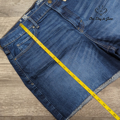 a.n.a High Rise Denim Boyfriend Shorts Size 18