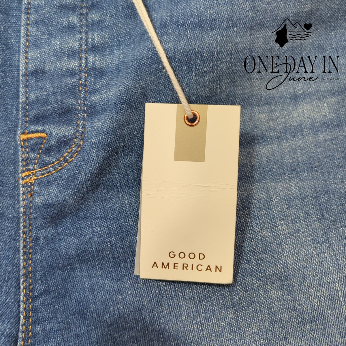 Good American Good Legs Flare Jeans High Rise Indigo Blue NWT Size 1