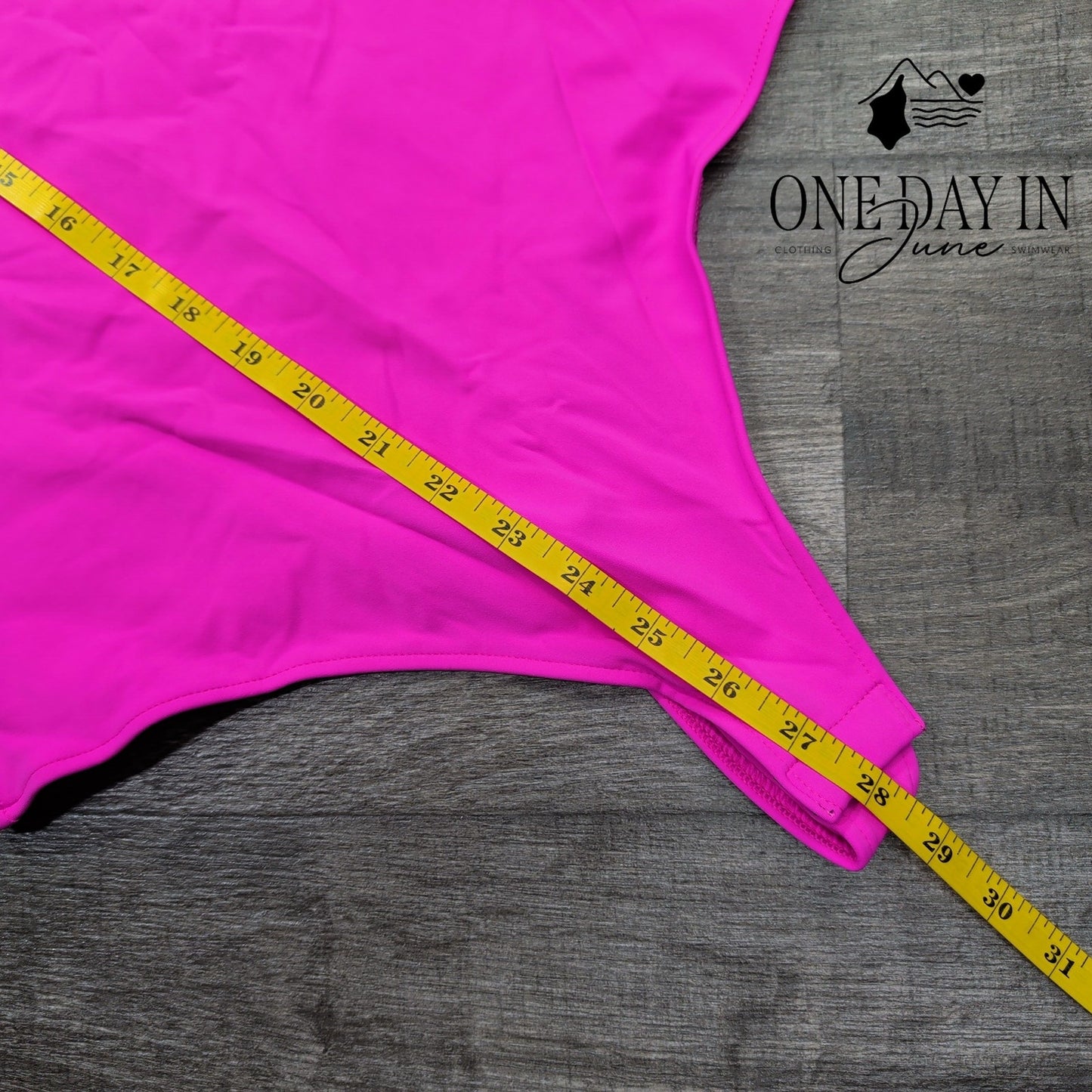Romwe V Neck Bodysuit Size M