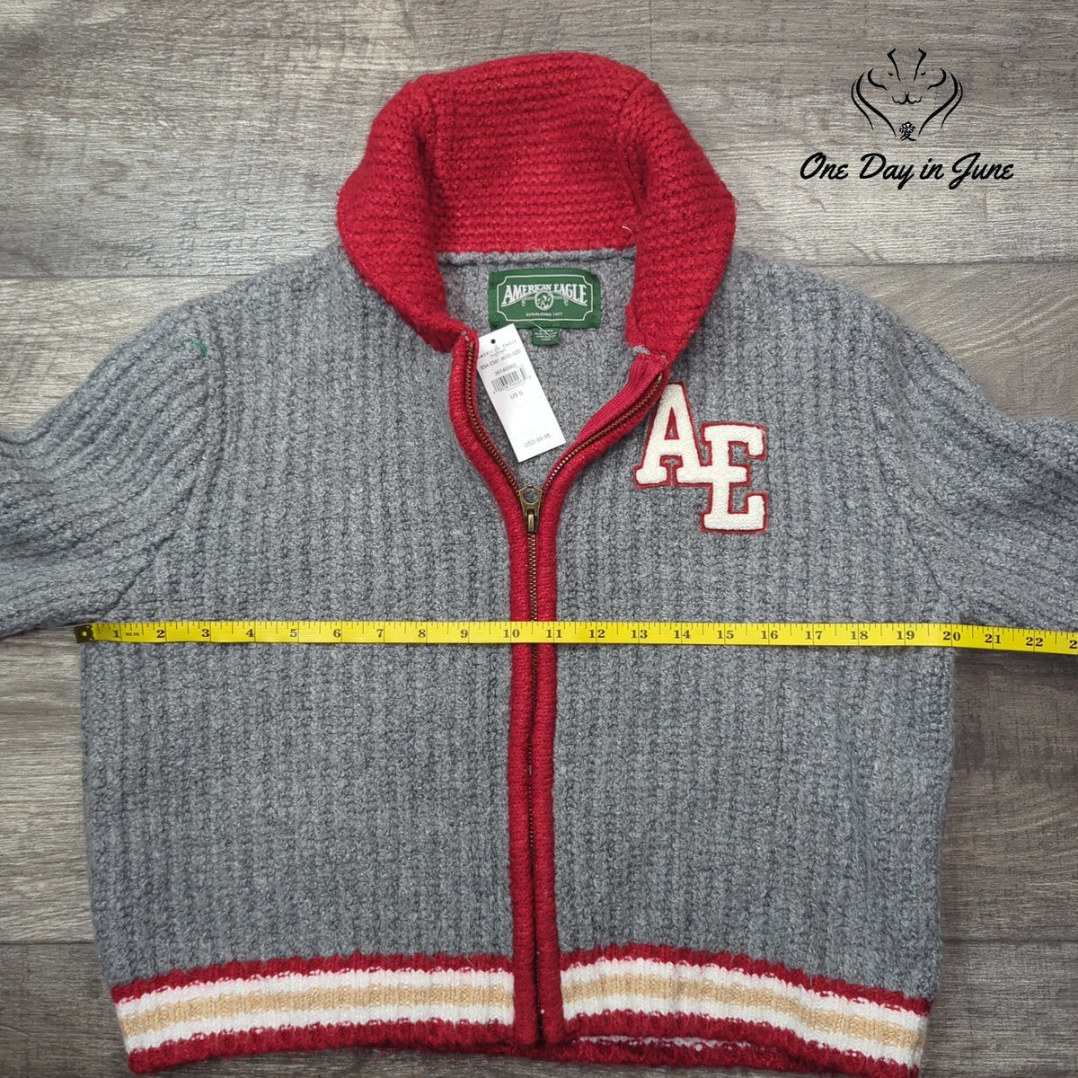 American Eagle Outfitters Varsity Zip Cardigan Sweater Gray AE Patch NWT Size S